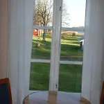 Nyaraló Djurviks Gaestgard Gottby